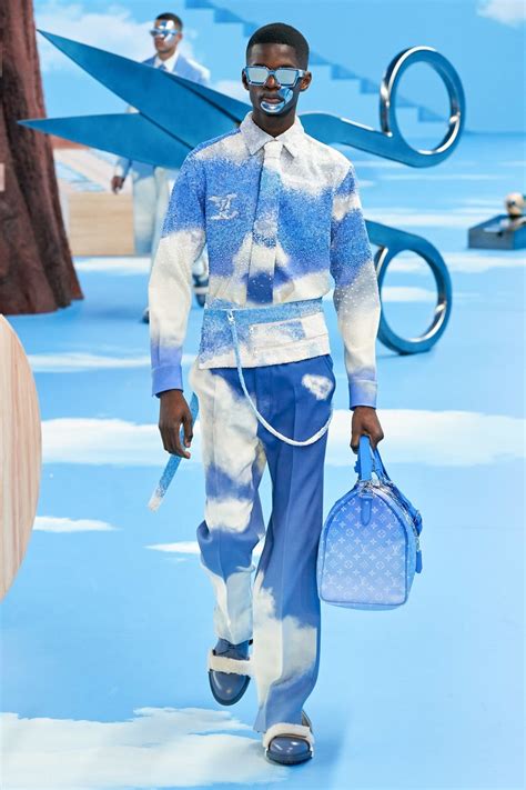 louis vuitton virgil abloh show|virgil abloh louis vuitton review.